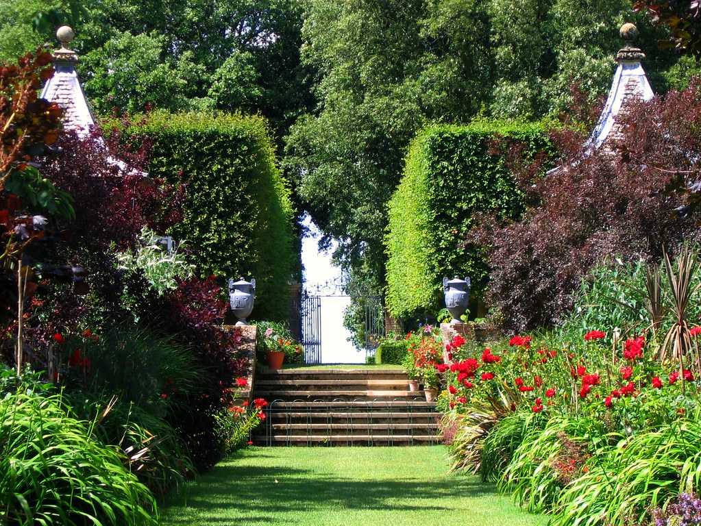Hidcote Manor English Garden Cotswolds